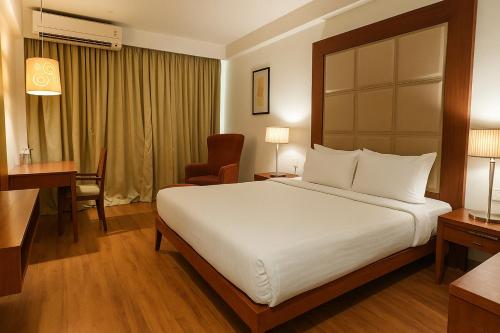 the sky imperial thaltej