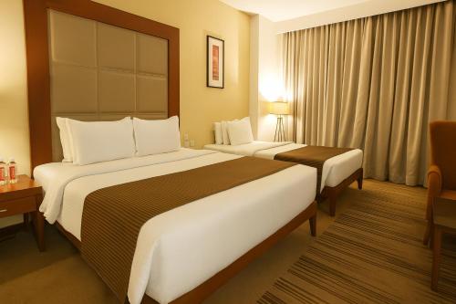 the sky imperial thaltej