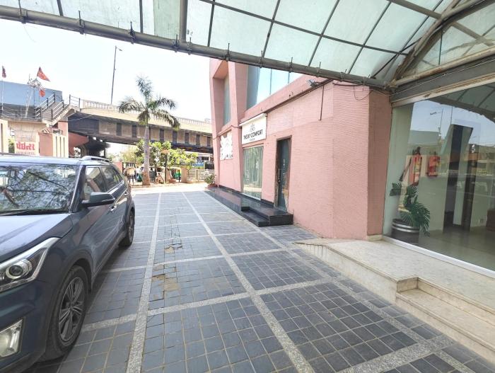 the sky comfort ahmedabad