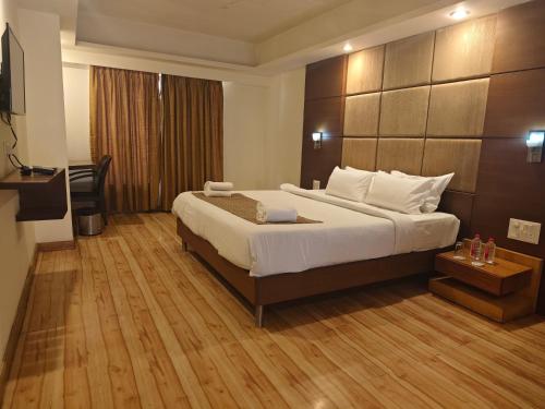 the sky comfort ahmedabad