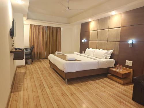 the sky comfort ahmedabad