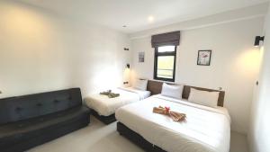 rockstar beach apartments