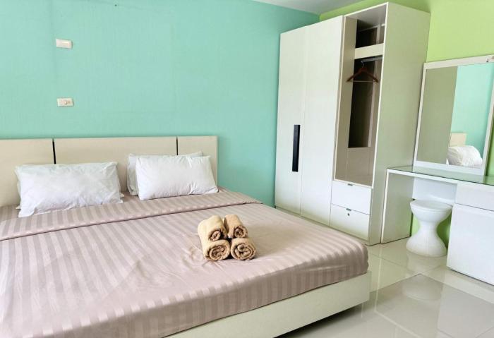 collection o bupamontra chiangmai