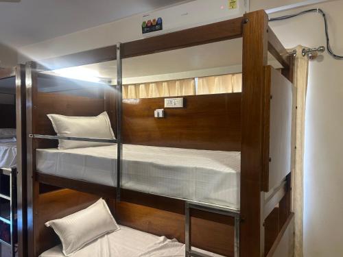 Ms Comforts,Apmc Yard, Yesvantpur Industrial Suburb, Yeswanthpur,3 star