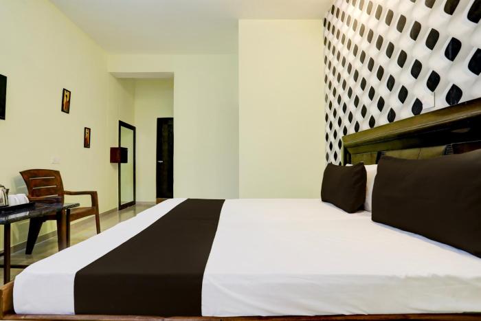 oyo 829306 hill view luxurious rooms