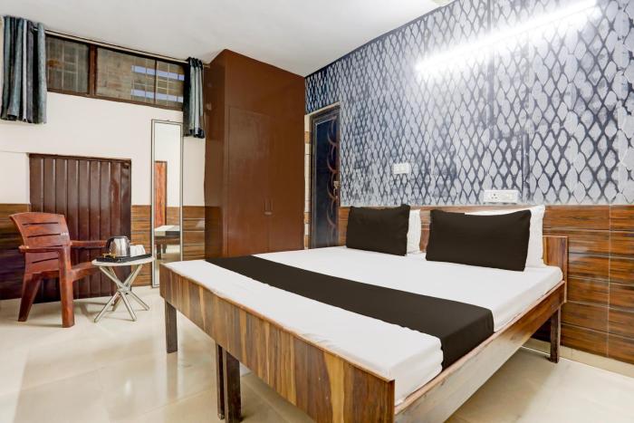 oyo 829306 hill view luxurious rooms
