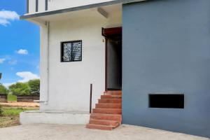 hotel o basera lodging