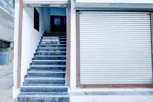 hotel o nri guest house