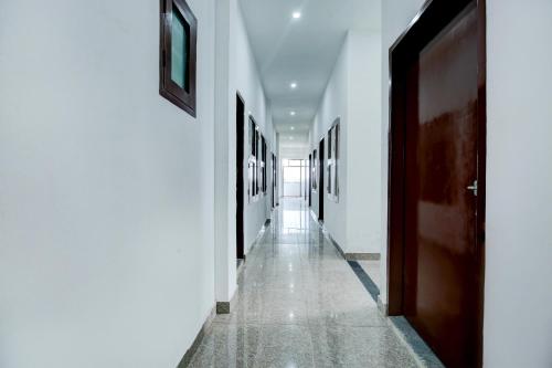 Hotel O Nri Guest House,,3 star