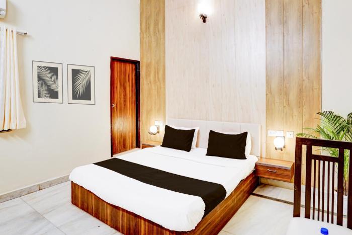 collection o the grand palace hotel and banquet