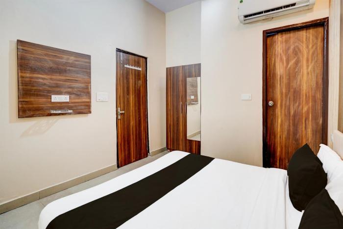 collection o the grand palace hotel and banquet