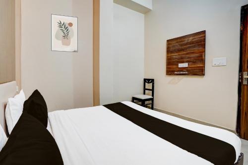 collection o the grand palace hotel and banquet