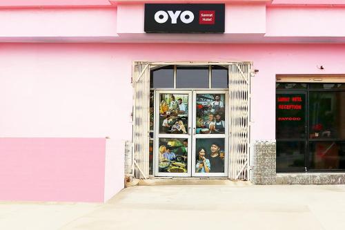 hotel o samrat hotel