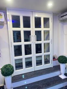 hotel o shiv balaji guest house
