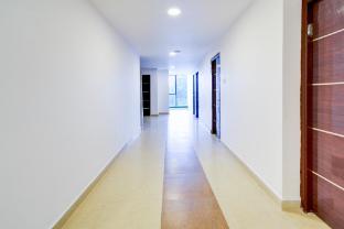 hotel srh luxury rooms near rail nilayam ncl