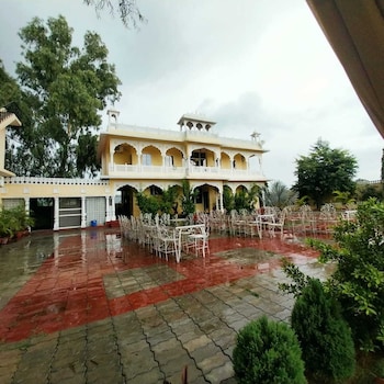 wedcation rani bagh resort by tivoli