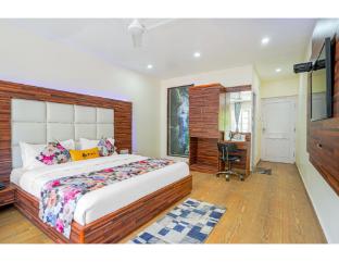 pax hotel rock villa