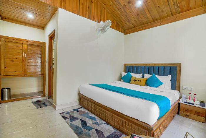 pax hotel rock villa