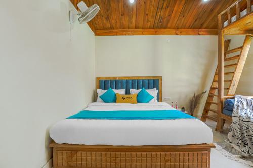 pax hotel rock villa