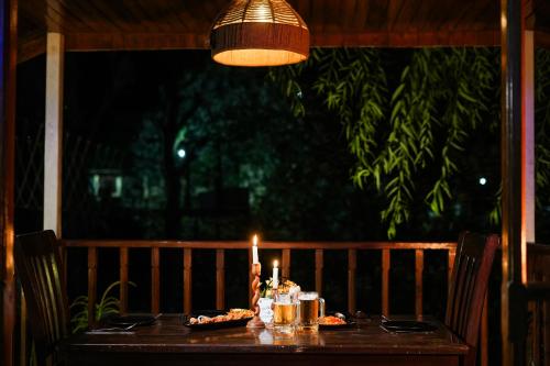 pax hotel rock villa