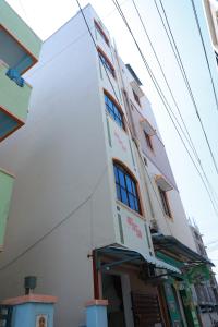 sri sai srinivasa homestay