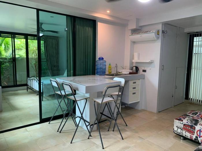 penthouse crystal bay apartments