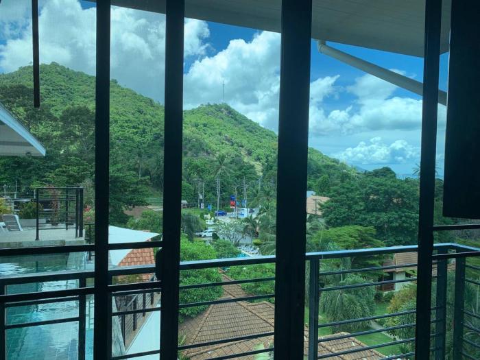 penthouse crystal bay apartments