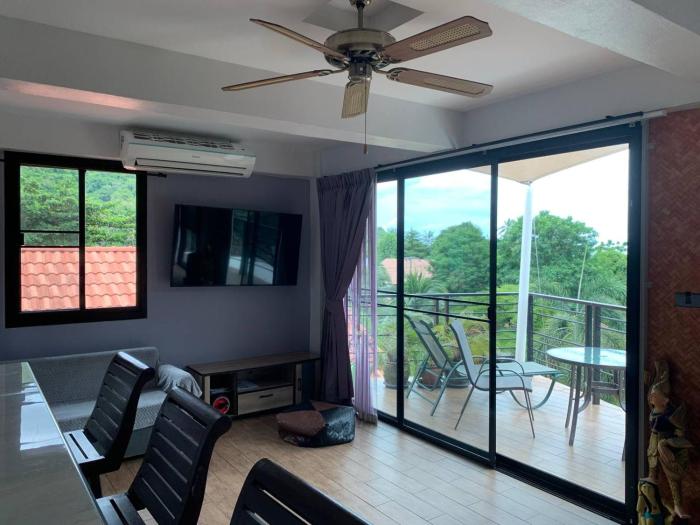 penthouse crystal bay apartments