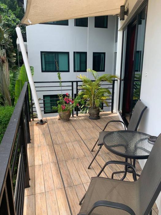 penthouse crystal bay apartments