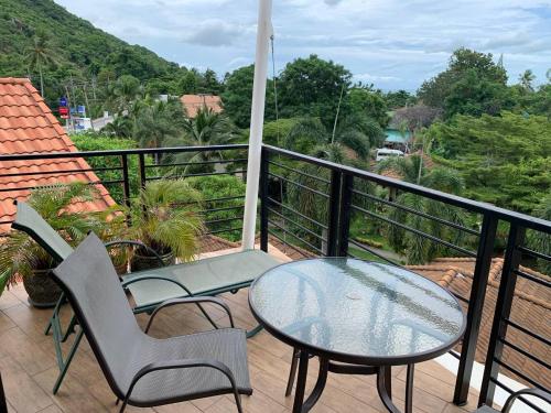 penthouse crystal bay apartments