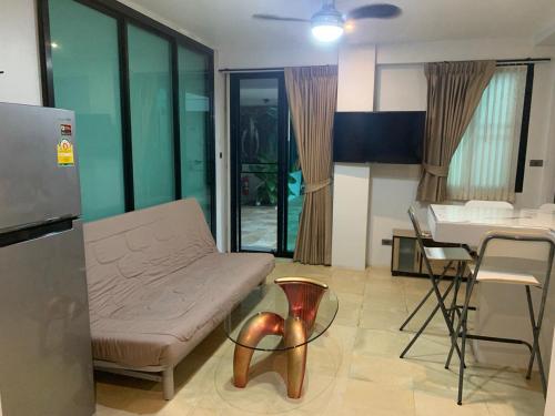 Penthouse Crystal Bay Apartments,,3 star