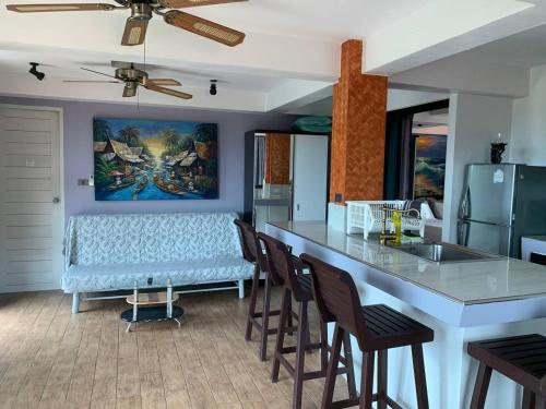 penthouse crystal bay apartments