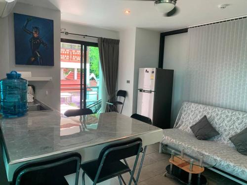 penthouse crystal bay apartments