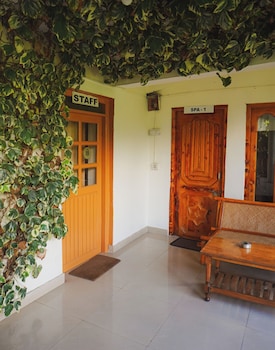 hide in old manali