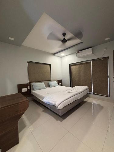 Encasa Resort,,2 star