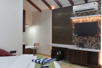 ilif 2706 western breeze villas