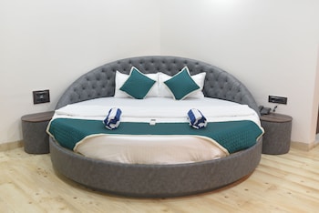 ilif 2706 western breeze villas