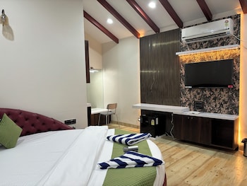 ilif 2706 western breeze villas