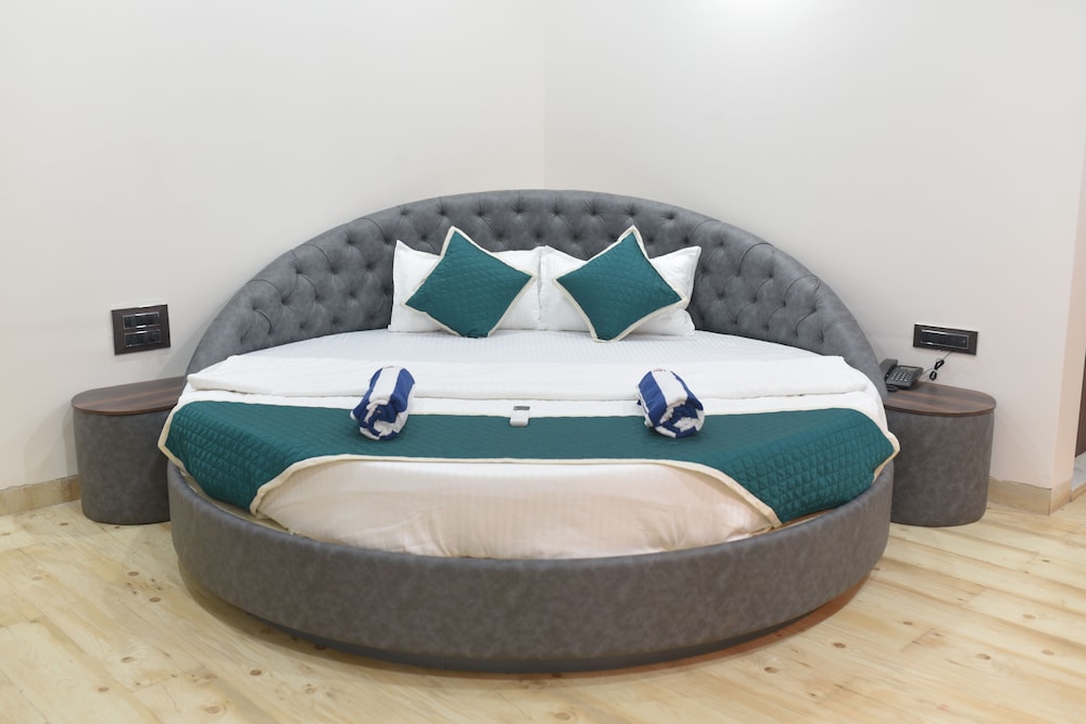 ilif 2706 western breeze villas