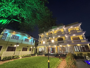 ilif 2706 western breeze villas