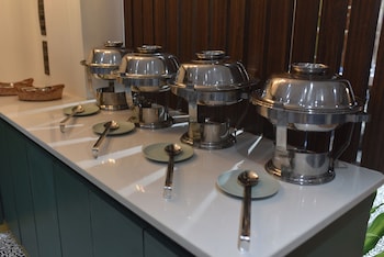 ilif 2706 western breeze villas