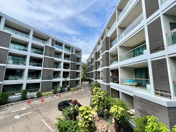 the regent bangtao by resava