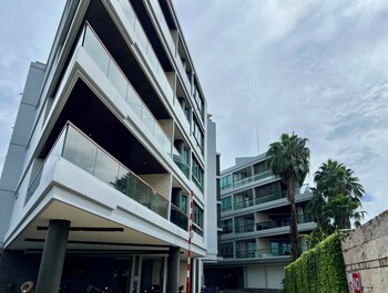 the regent bangtao by resava