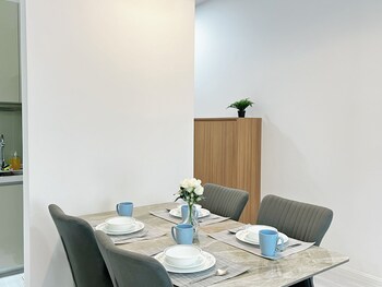 Paradigm Residence By Antlerzone,,3 star