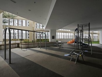 paradigm residence by antlerzone