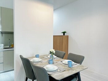 Paradigm Residence By Antlerzone,,3 star