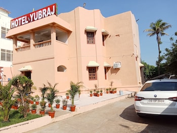 hotel yubraj