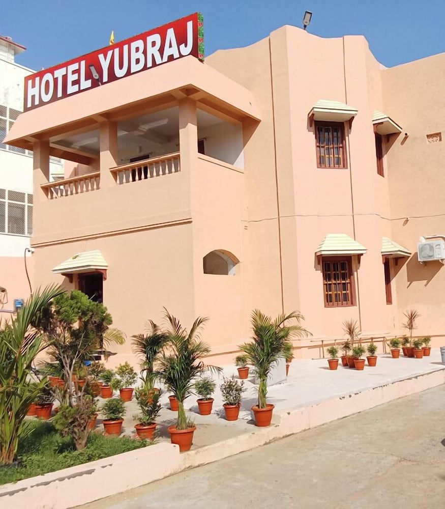 hotel yubraj