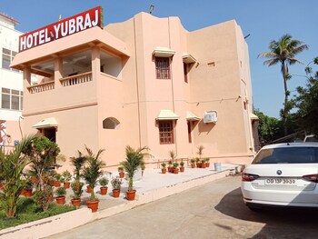 hotel yubraj