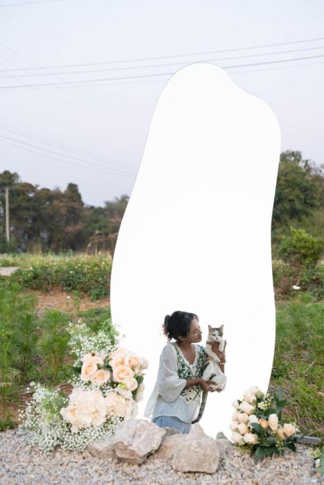 paradise resort and cafe